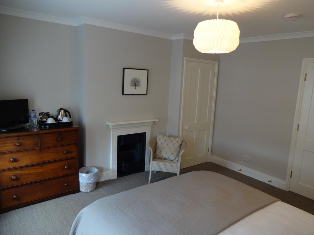 Ogilvy House Bed & Breakfast Cromer Bagian luar foto