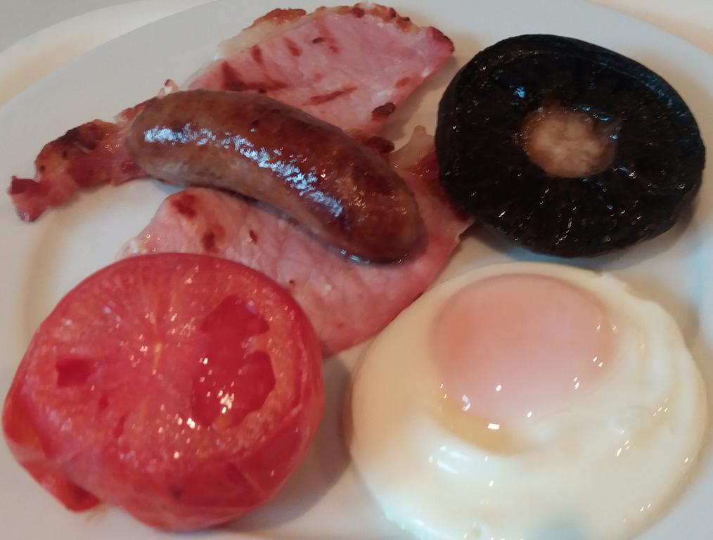 Ogilvy House Bed & Breakfast Cromer Bagian luar foto